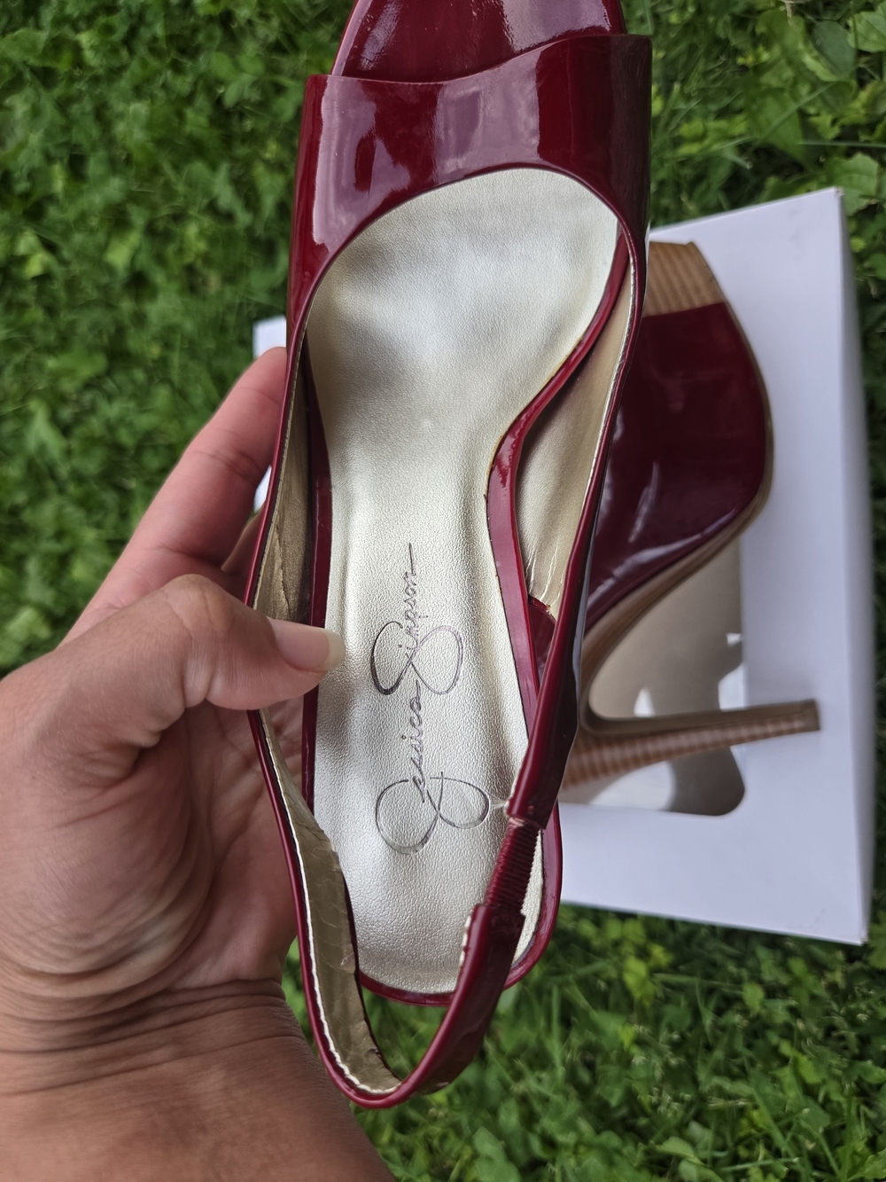 Jessica Simpson Red Patent Leather Heels, Open Toe (Peep Toe) – Size 6 - Picture 8 of 8